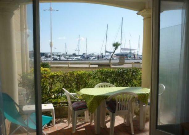 T2 Face Au Port De Plaisance Et Plage D'Eyrac -Terrasse -Parking Apartment Arcachon Exterior photo